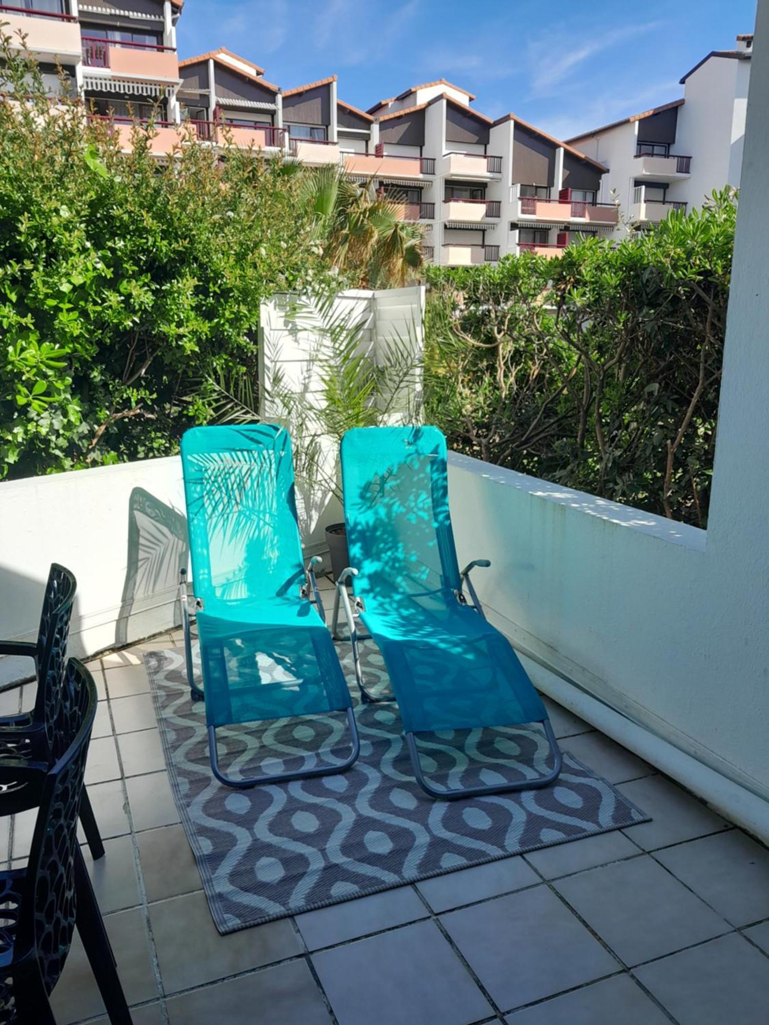 Joli 2 Pieces Sur Le Port Avec Piscine, Terrasse, Parking Lägenhet Capbreton Exteriör bild